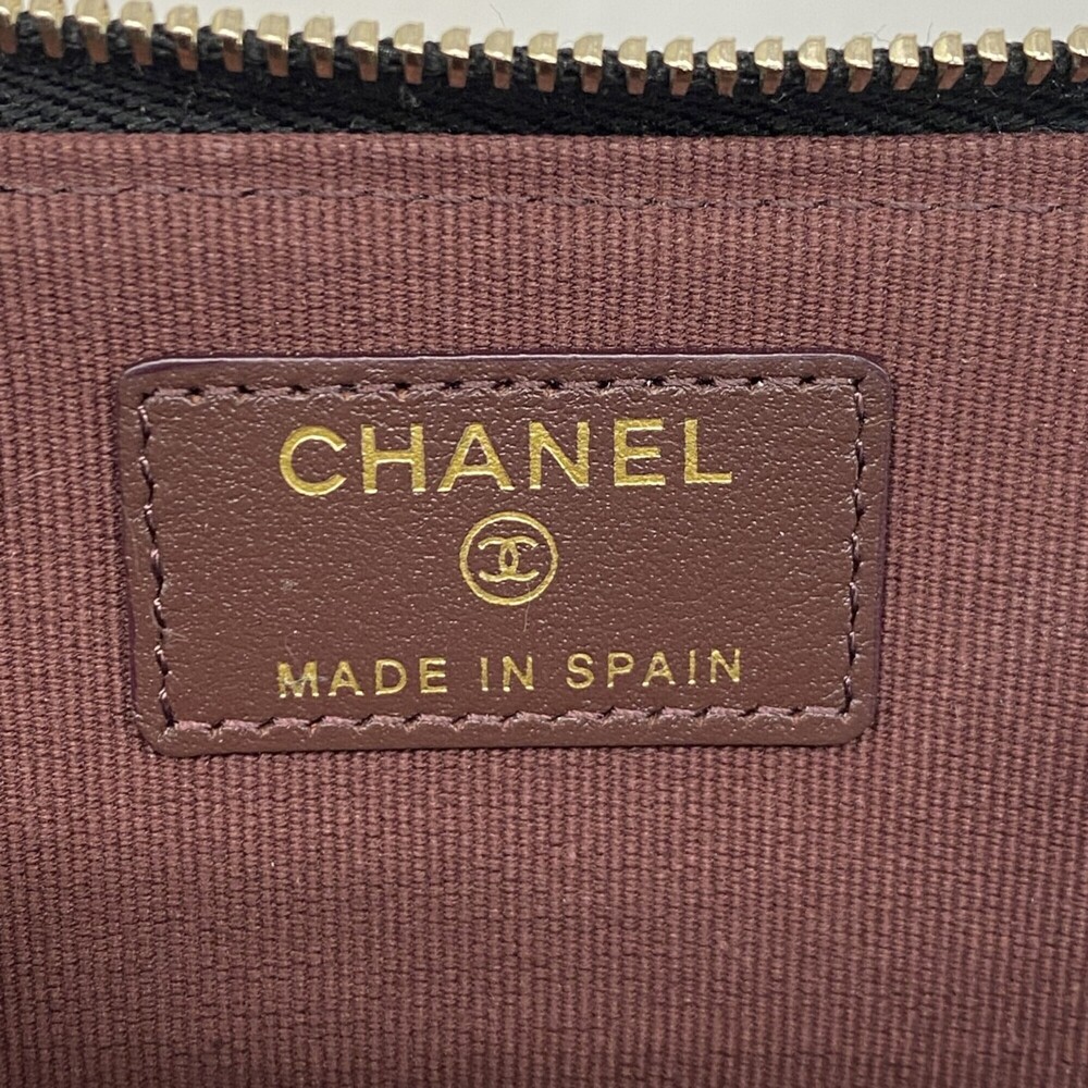 CHANEL Black Caviar Leather Wallet - Picture 4 of 8